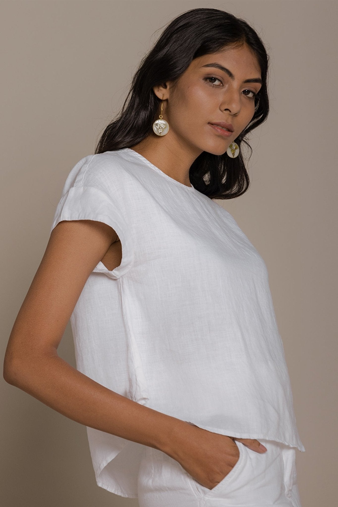 Sandcastle Saturdays Top in White - Beau’s store